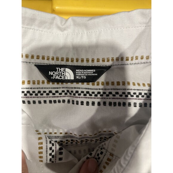 The North Face Long Sleeve Button Down Striped Shirt Mens Size XL Light Gray B16 - Picture 11 of 11